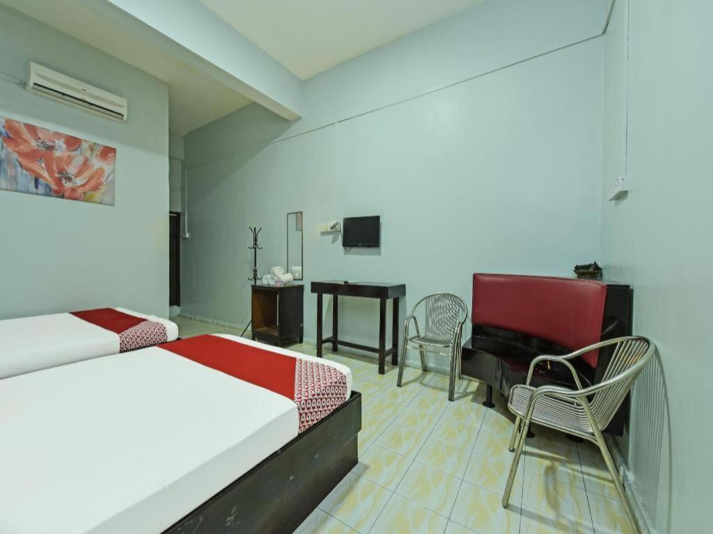Super Oyo Capital O 90659 Raintown Timbers Hotel Taiping Εξωτερικό φωτογραφία
